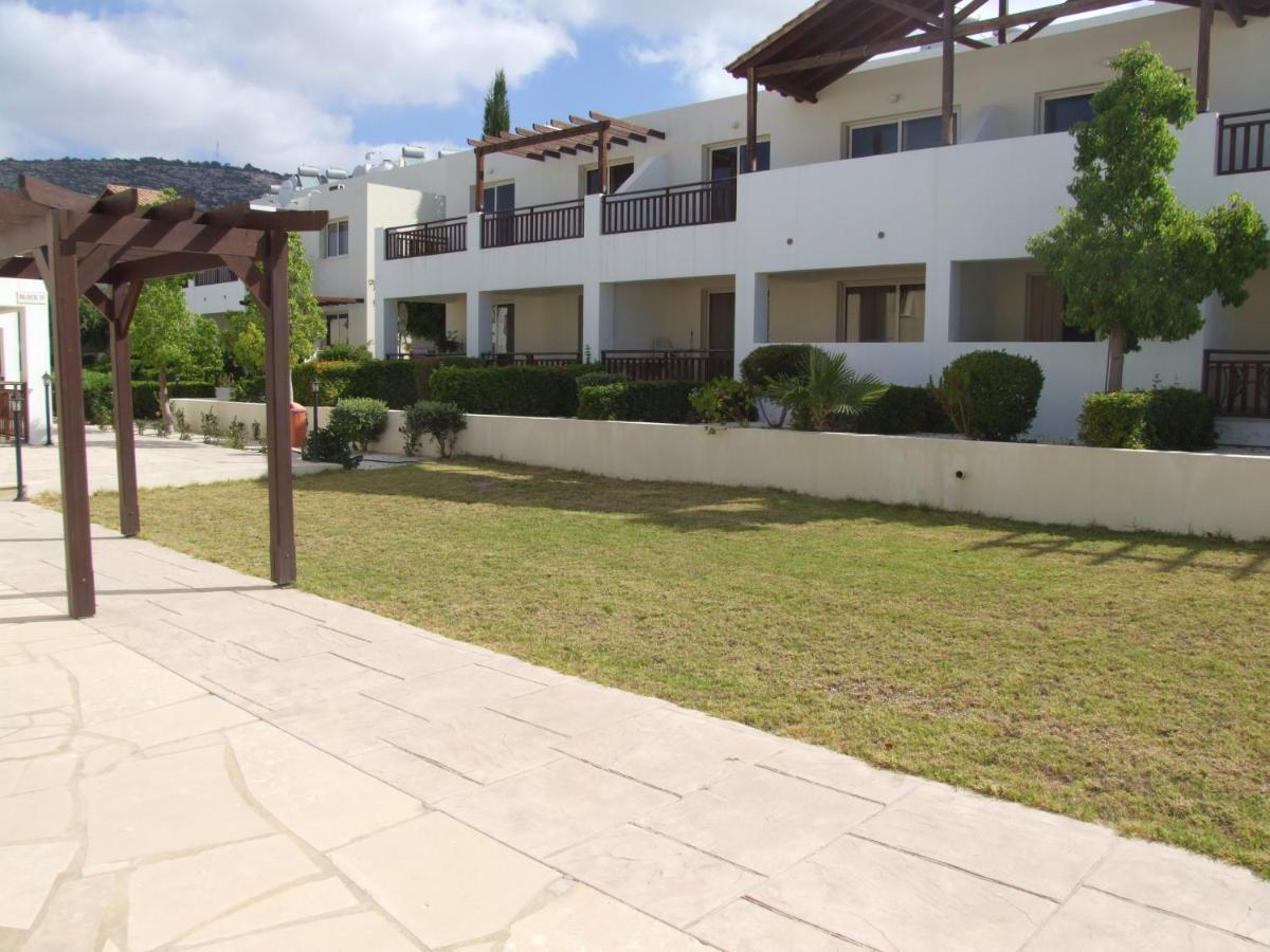 Pleasantly Furnished Apartment B201 With Large Terrace, Wi-Fi & Android Tv Peyia Exterior foto