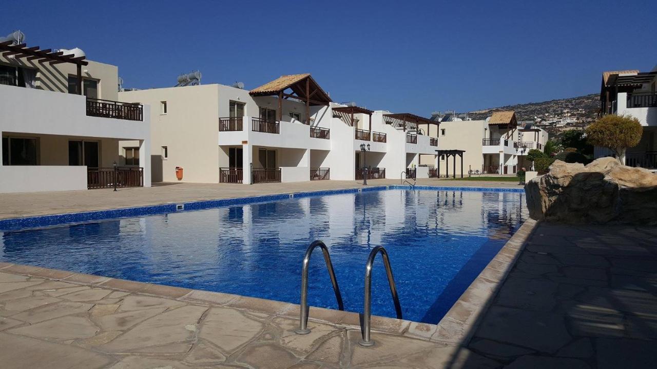 Pleasantly Furnished Apartment B201 With Large Terrace, Wi-Fi & Android Tv Peyia Exterior foto